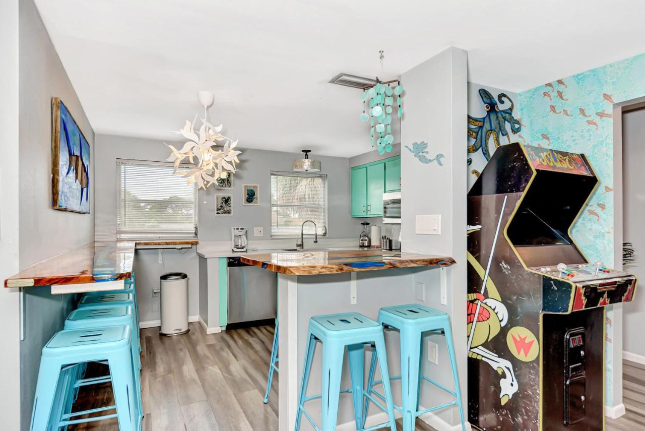 Mermaid House With Pool Jacuzzi Steps To Siesta Key Beach Sarasota Exterior photo